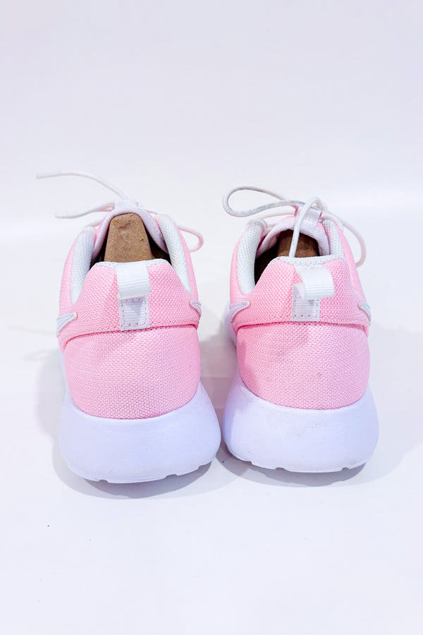 Chaussures de sport rose Roshe One (5)*-Nike-La Penderie du Paradis 🕊