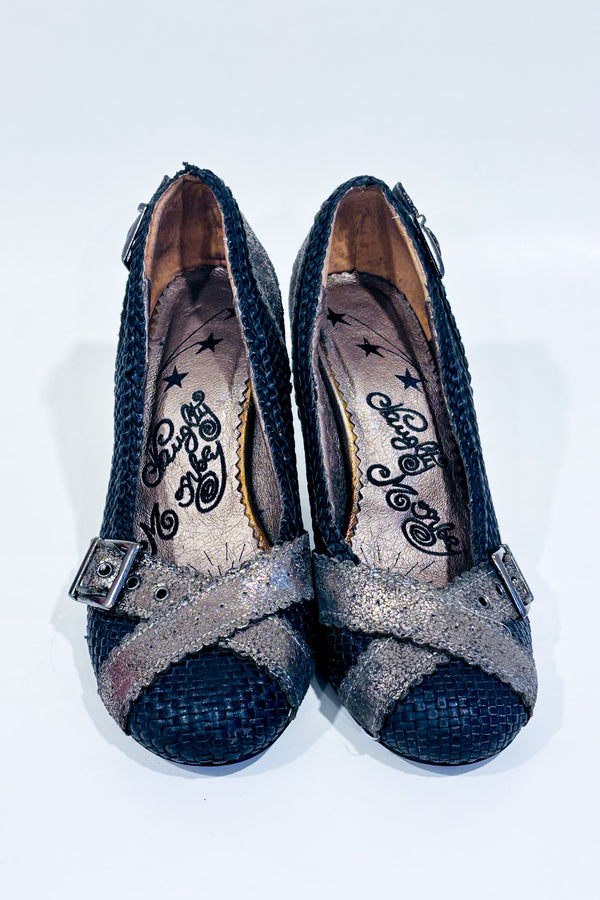 Chaussures noires avec paillettes or (6.5)-Naughty Monkey-La Penderie du Paradis 🕊