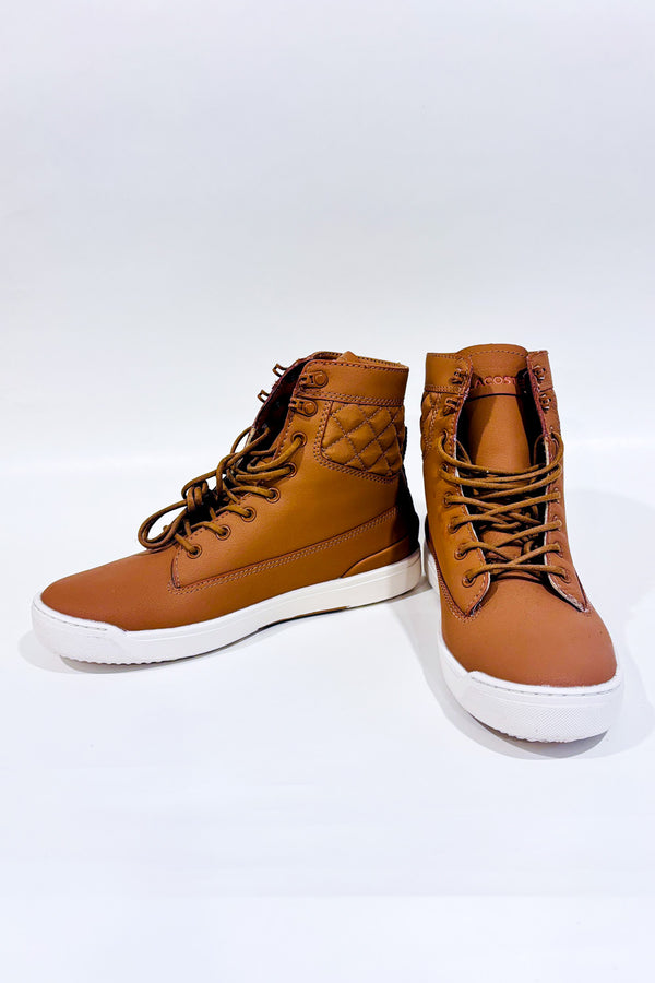 Chaussures taupe Explorateur en cuir* seconde main - Lacoste- La Penderie du Paradis