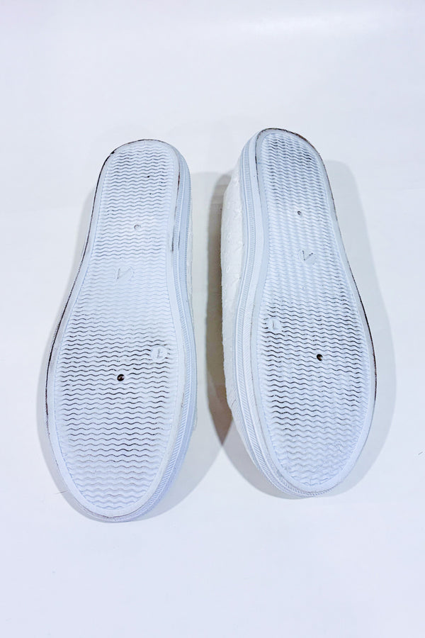 Chaussures blanches en dentelle style ballerine seconde main - Ardene- La Penderie du Paradis