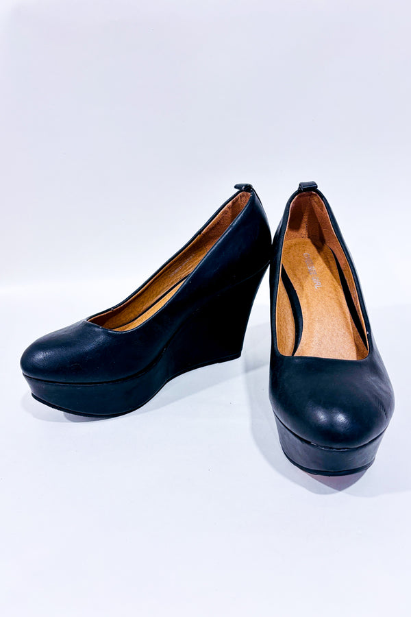 Chaussures noires faux cuir talon compensé (8)-Chelsee-Girl-La Penderie du Paradis 🕊