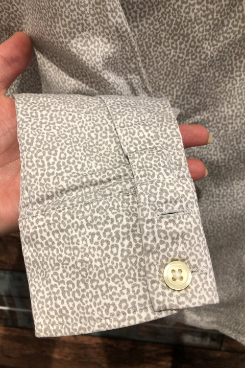 Chemise grise et blanche motif léopard (m) seconde main Banana Republic   