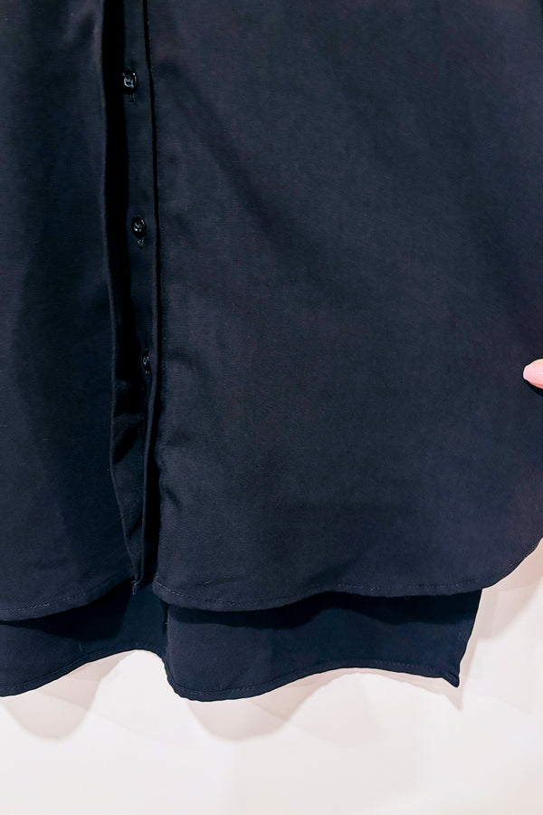 Chemise noire asyémtrique à manches courtes (m)-AKA-La Penderie du Paradis 🕊