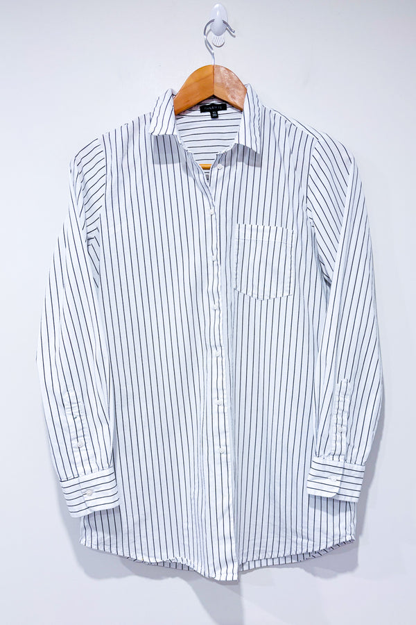 Chemise blanche et noire rayée seconde main - Dynamite- La Penderie du Paradis