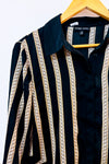 Chemise satinée noire à imprimé chaîne seconde main - Modern Works- La Penderie du Paradis