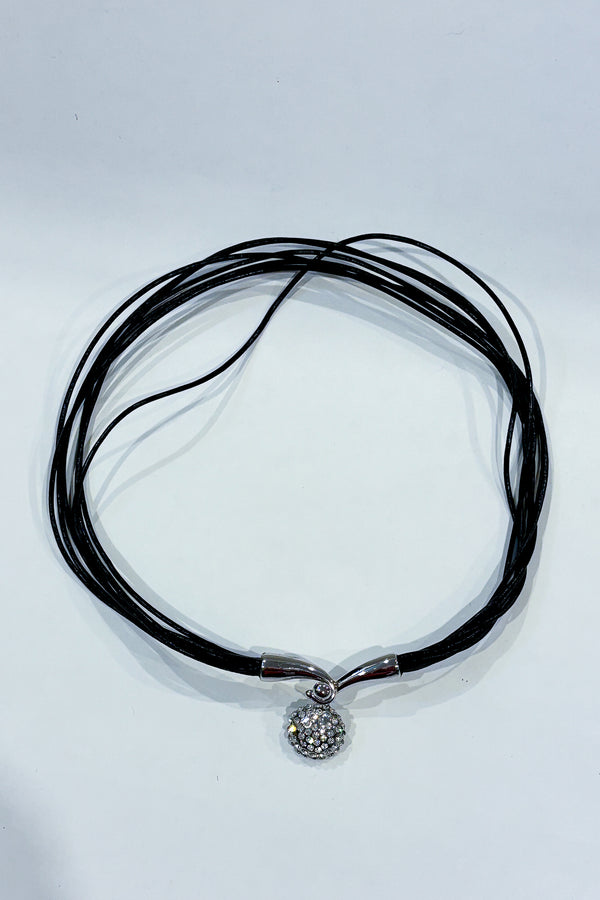 Collier noir pendentif en diamants - Autres - La Penderie du Paradis ?
