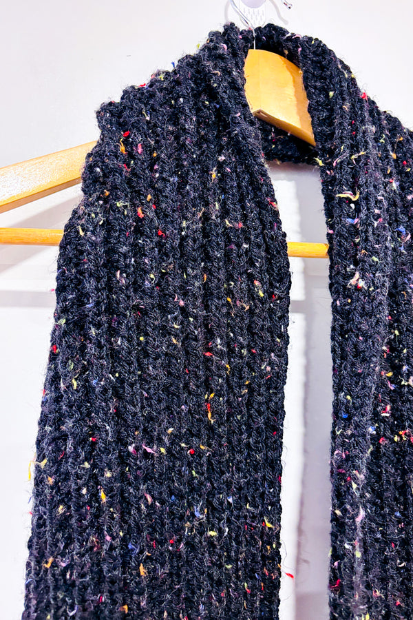 Écharpe charcoal en tricot seconde main - Autres- La Penderie du Paradis