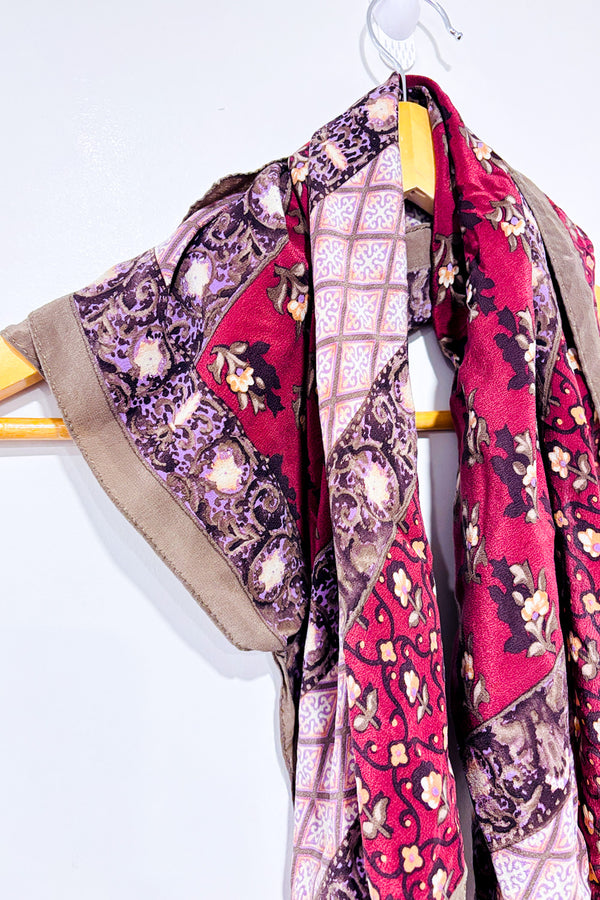 Foulard vintage carré bourgogne fleuri * seconde main - Oscar de la Renta- La Penderie du Paradis