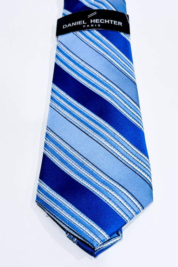 Cravate bleue rayée seconde main - Daniel Hechter- La Penderie du Paradis