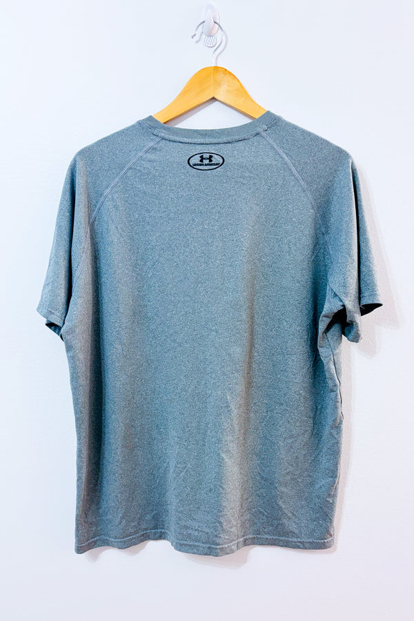 T-shirt sport gris - Homme seconde main - Under Armour- La Penderie du Paradis