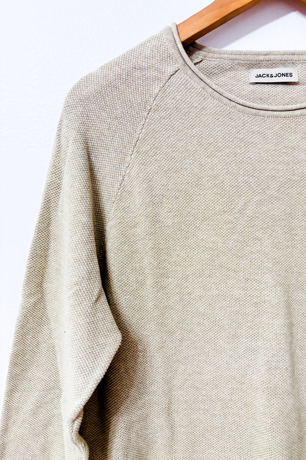 Chandail beige en tricot texturé à col rond seconde main - Jack & Jones- La Penderie du Paradis