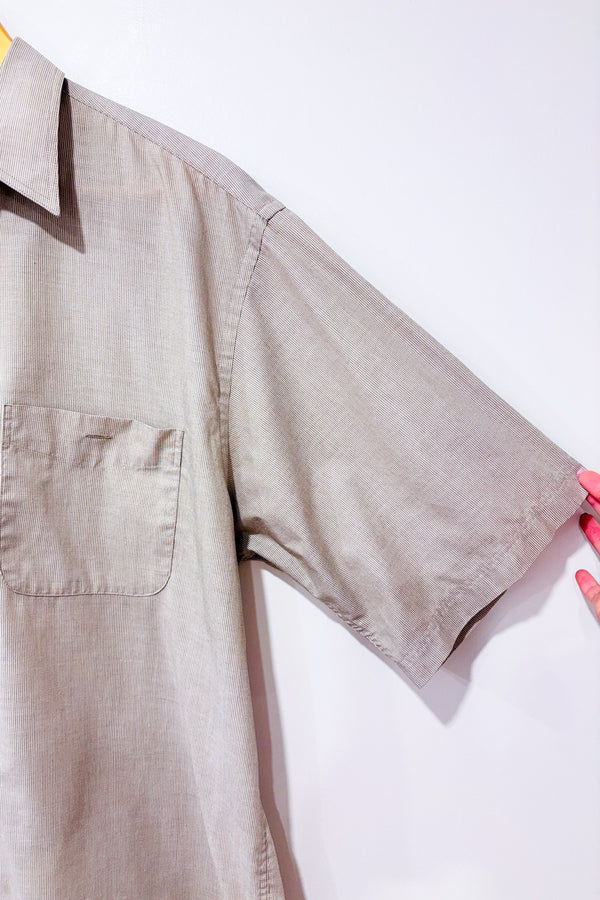 Chemise beige à petites rayures - Homme seconde main - The Arrow Company- La Penderie du Paradis
