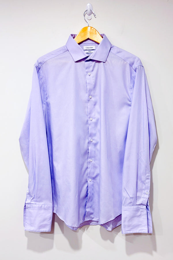 Chemise lilas slim fit - Homme* seconde main - Calvin Klein- La Penderie du Paradis