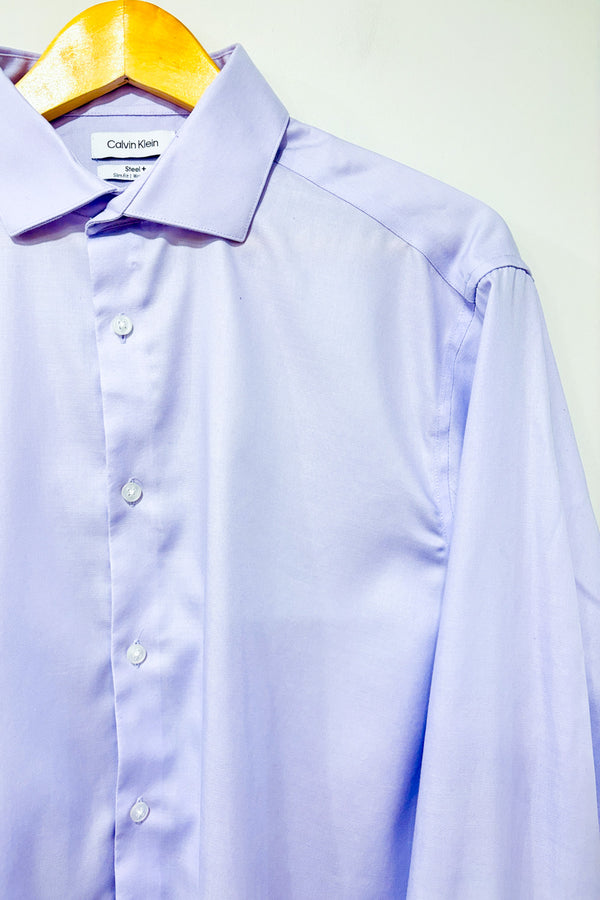 Chemise lilas slim fit - Homme* seconde main - Calvin Klein- La Penderie du Paradis
