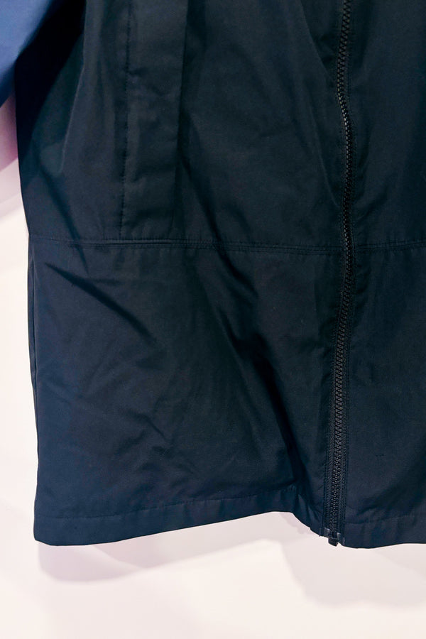 Manteau coupe-vent noir et bleu - Homme seconde main - Surface- La Penderie du Paradis