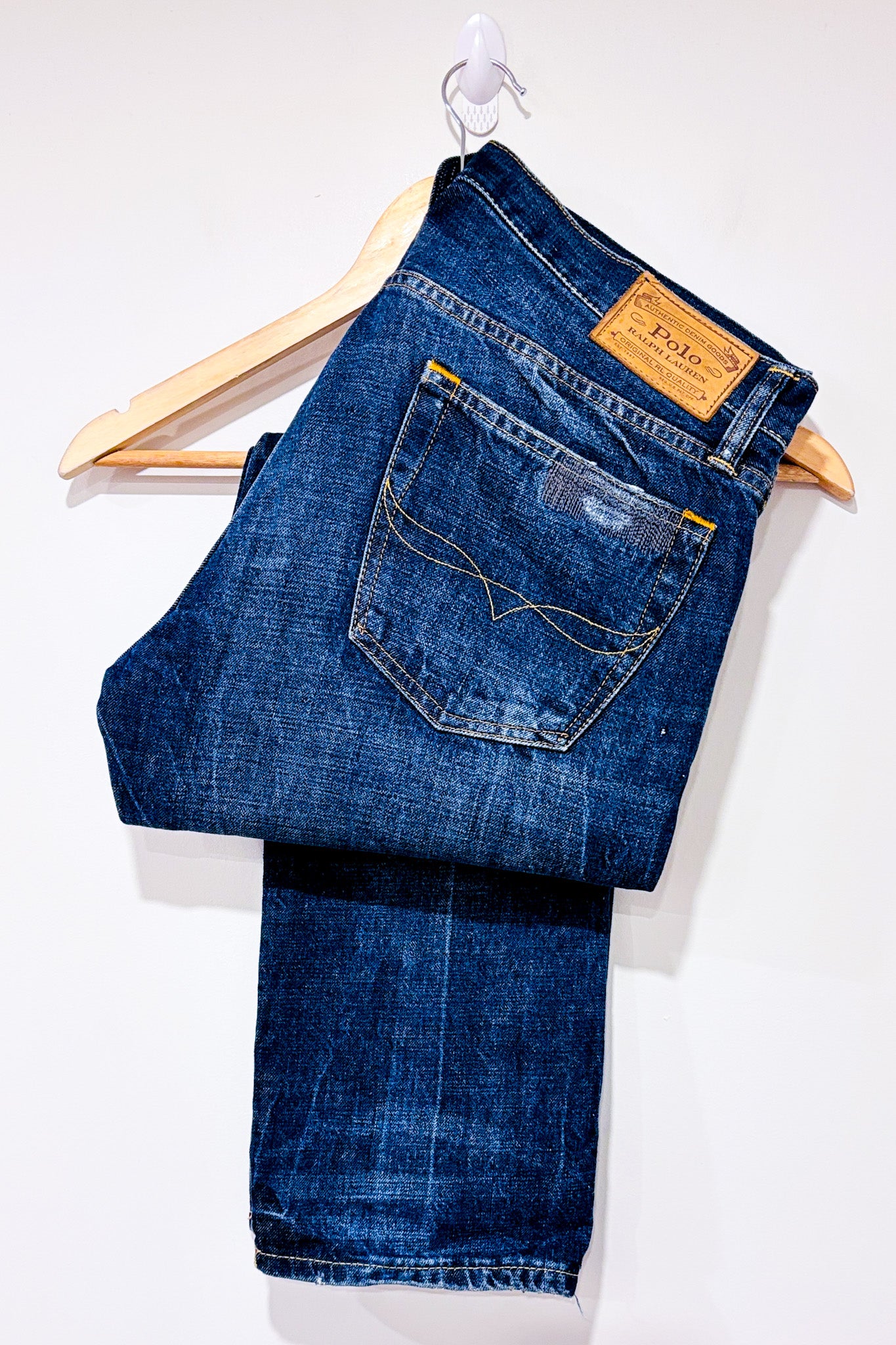 Jeans bleu foncé effet usé jambe droite (m) Ralph Lauren