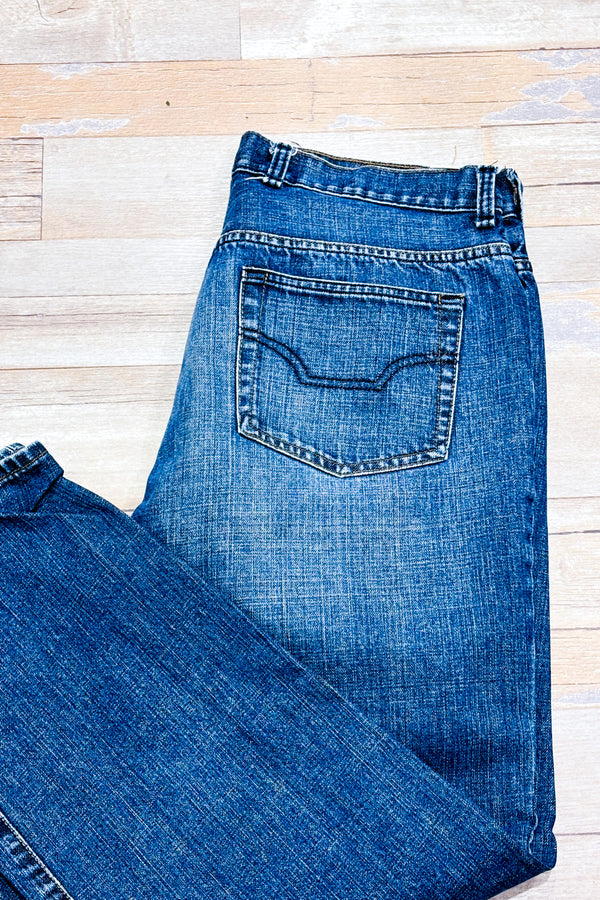 Jeans bleu jambe droite - Homme seconde main - Chaps- La Penderie du Paradis