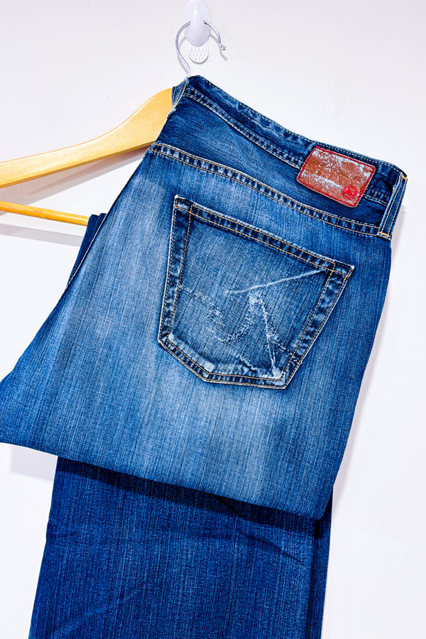 Jeans bleu délavé - Homme* seconde main - Adriano Goldshmied- La Penderie du Paradis