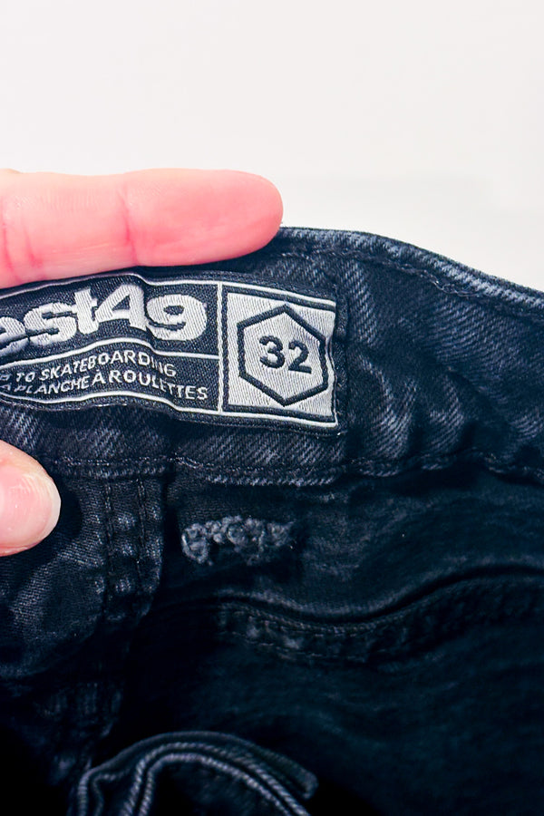 Jeans baggy noir - Homme seconde main - West49- La Penderie du Paradis