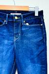 Jeans bleu foncé jambe étroite (s) -- La Penderie du Paradis ?