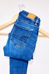 Jeans court bleu délavé jambe étroite (xxs)-American Eagle-La Penderie du Paradis 🕊