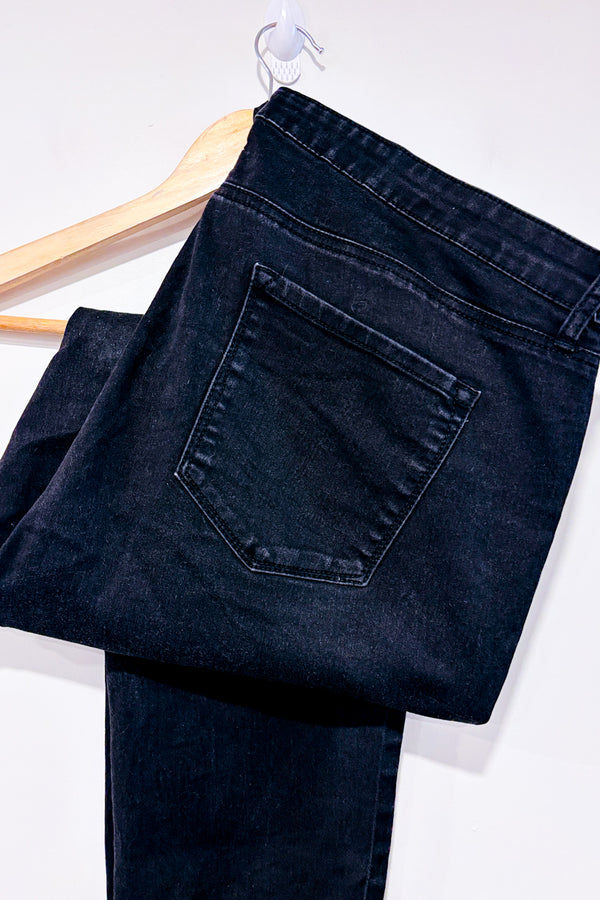 Jeans noir jambe étroite (3xl)-Reitmans-La Penderie du Paradis 🕊