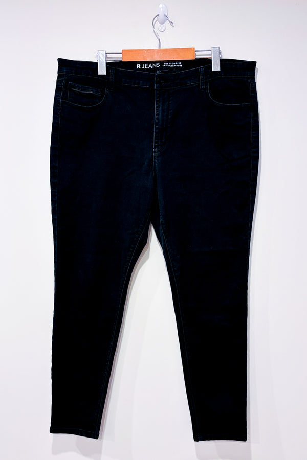 Jeans noir jambe étroite (3xl)-Reitmans-La Penderie du Paradis 🕊