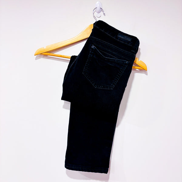 Jeans noir jambe droite seconde main - Lois Jeans- La Penderie du Paradis