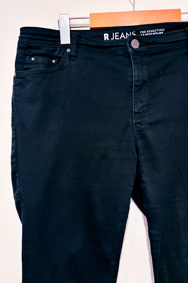 Jeans noir Le Sculptant jambe fuselée seconde main - Reitmans- La Penderie du Paradis
