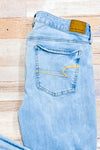 Jeans bleu pâle jambe étroite seconde main - American Eagle- La Penderie du Paradis