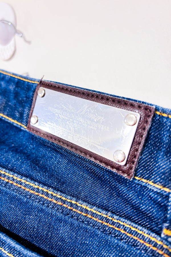 Jeans bleu foncé jambe droite seconde main - Zara- La Penderie du Paradis