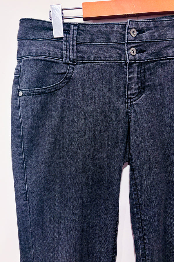 Jeans noir délavé à taille basse seconde main - Lolë- La Penderie du Paradis