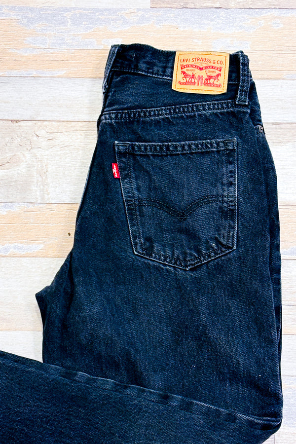 Jeans noir '94 Baggy* seconde main - Levi's- La Penderie du Paradis