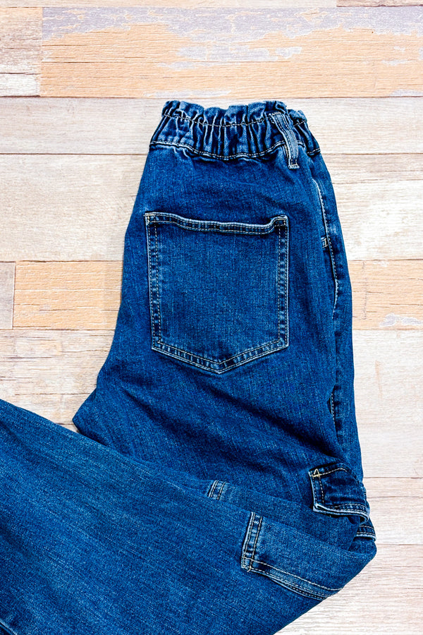 Jeans jogger bleu taille haute à poches cargo* seconde main - Blumind- La Penderie du Paradis
