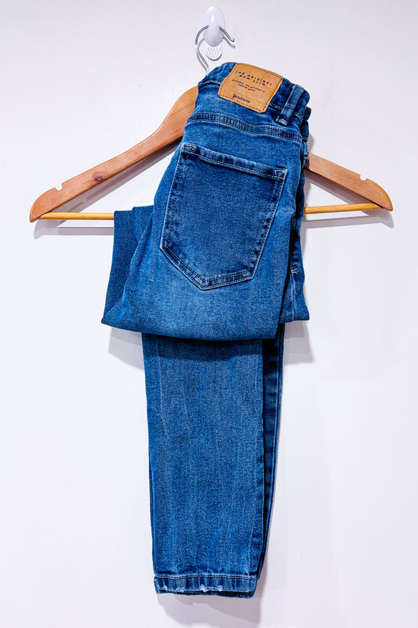 Jeans mom slim taille haute bleu délavé seconde main - Stradivarius- La Penderie du Paradis