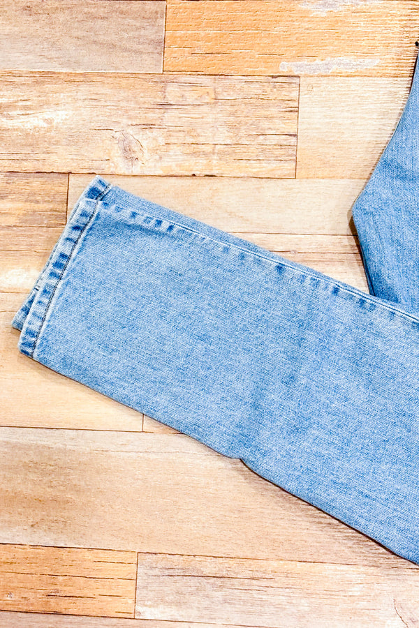 Jeans bleu pâle The Cheaky jambe droite à taille haute * seconde main - Everlane- La Penderie du Paradis