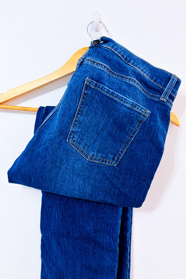 Jeans Wow Boyfriend bleu foncé à taille régulière seconde main - Old Navy- La Penderie du Paradis