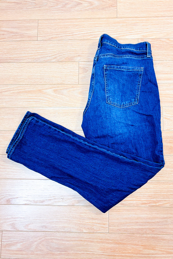 Jeans Wow Boyfriend bleu foncé à taille régulière seconde main - Old Navy- La Penderie du Paradis