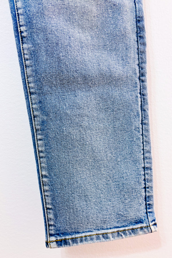 Jeans droit bleu pâle Mickey Mouse* seconde main - Desigual- La Penderie du Paradis