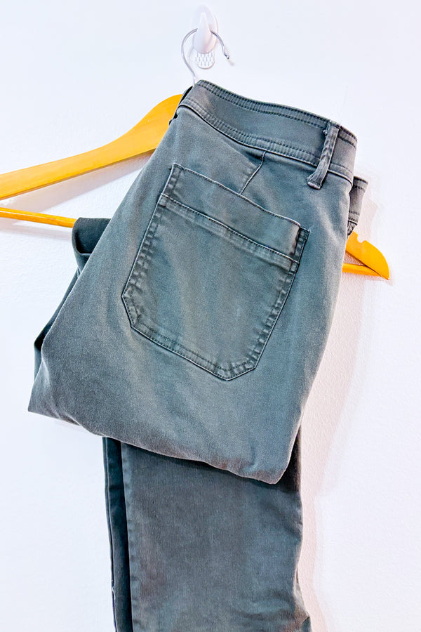 Pantalon cargo kaki* seconde main - Democracy- La Penderie du Paradis