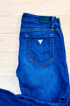 Jeans bleu foncé délavé à jambe étroite seconde main - Guess- La Penderie du Paradis