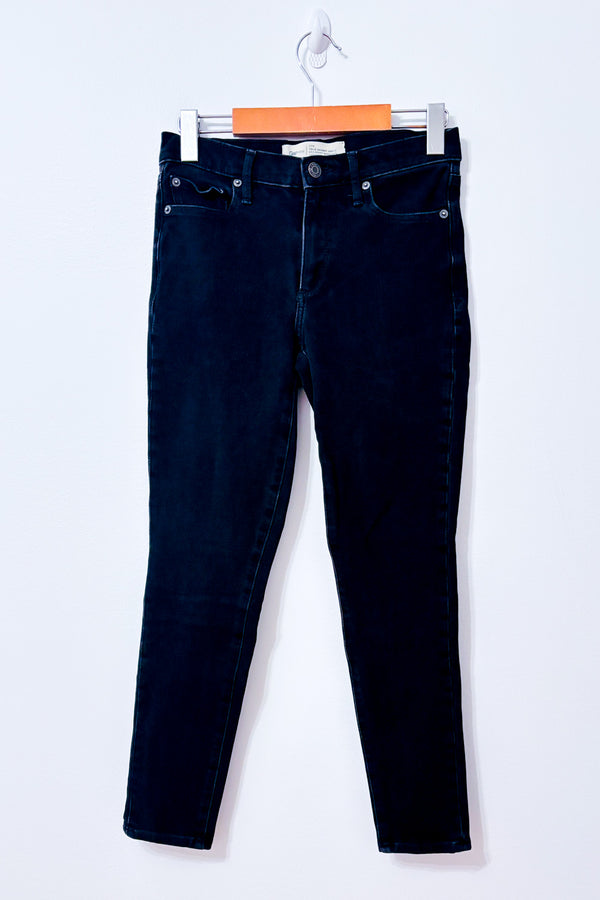 Jeans skinny noir vraiment moulant* seconde main - GAP- La Penderie du Paradis