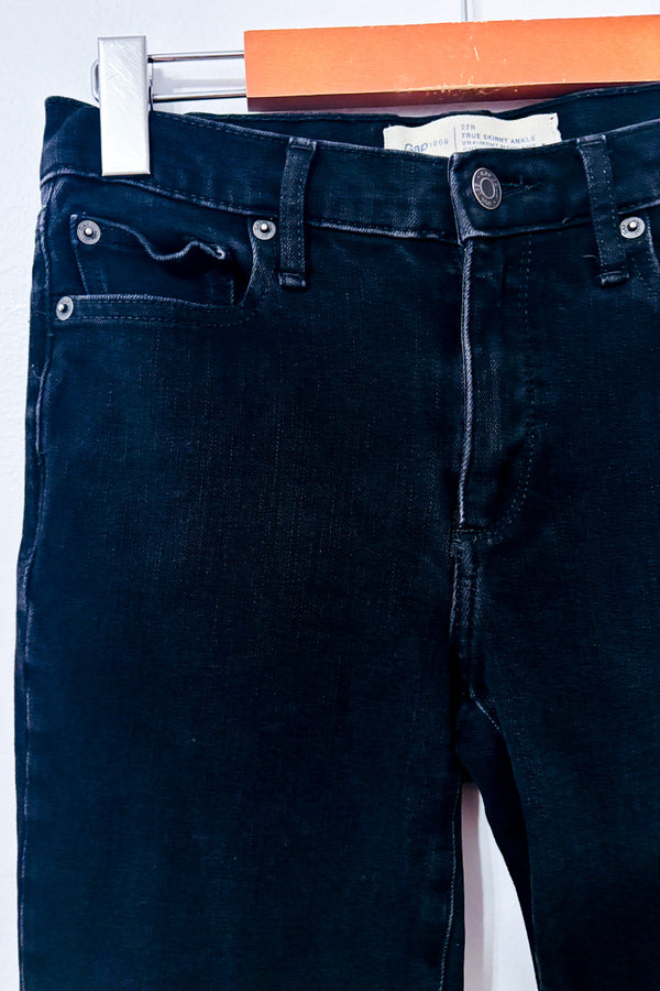 Jeans skinny noir vraiment moulant* seconde main - GAP- La Penderie du Paradis