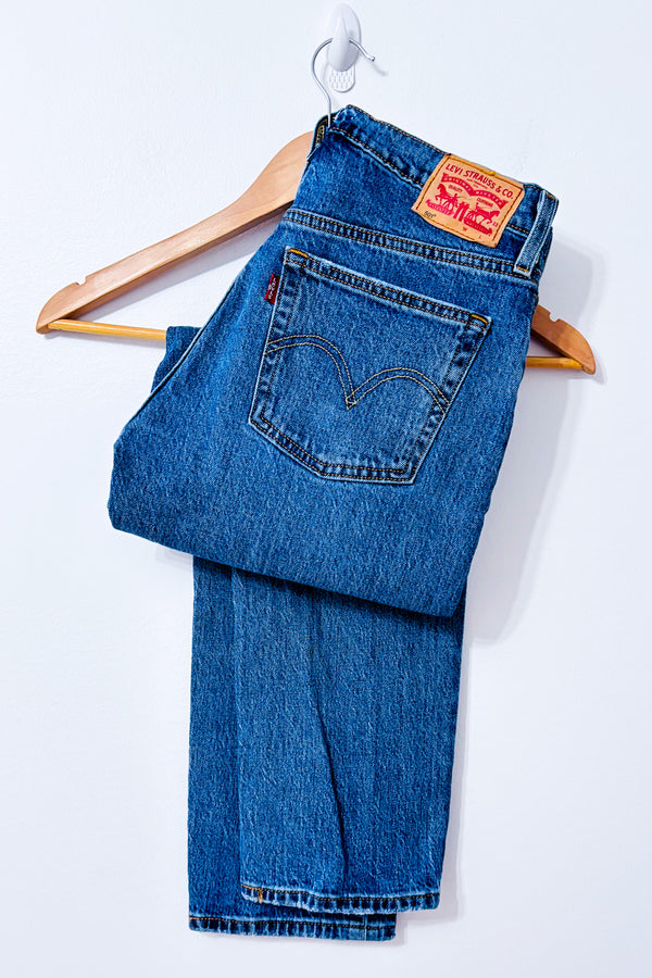 Jeans bleu pâle droit 501 Original à taille haute* seconde main - Levi's- La Penderie du Paradis