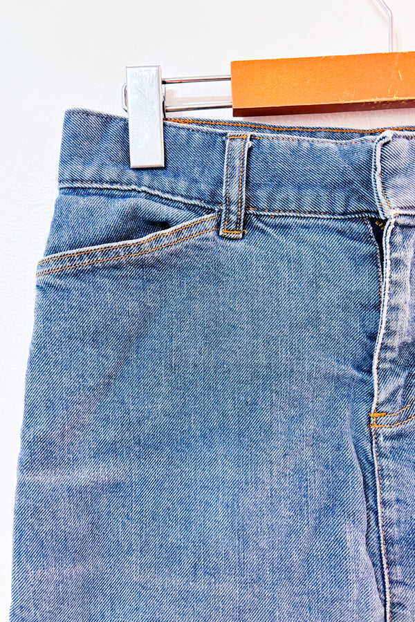 Jupe en jeans bleue Hip-Hugger extensible seconde main - GAP- La Penderie du Paradis