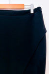 Jupe droite noire extensible seconde main - Attitude- La Penderie du Paradis