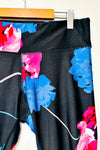 Legging noir fleuri (l) -- La Penderie du Paradis ?