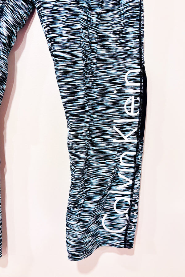 Legging 3/4 bleu à motifs* seconde main - Calvin Klein- La Penderie du Paradis