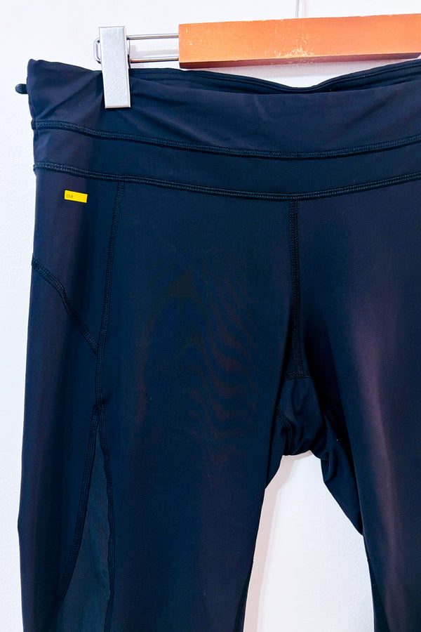 Legging 3/4 noir seconde main - Lolë- La Penderie du Paradis