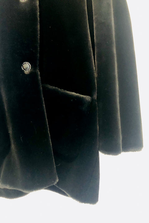 Manteau noir en fourrure synthétique (l) seconde main Novelti   